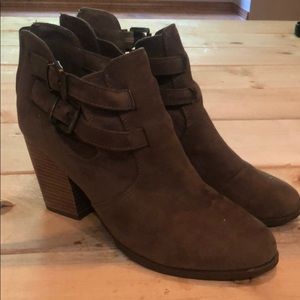 Heeled ankle boots.